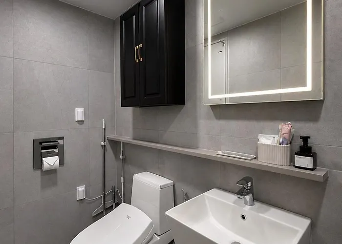 Apartamento Newly Opened, Free Parking, Elevator, Bedding, 50-inch Tv, Netflix, Yeonsinnae Station Lines 3,6,gtx-a Seúl