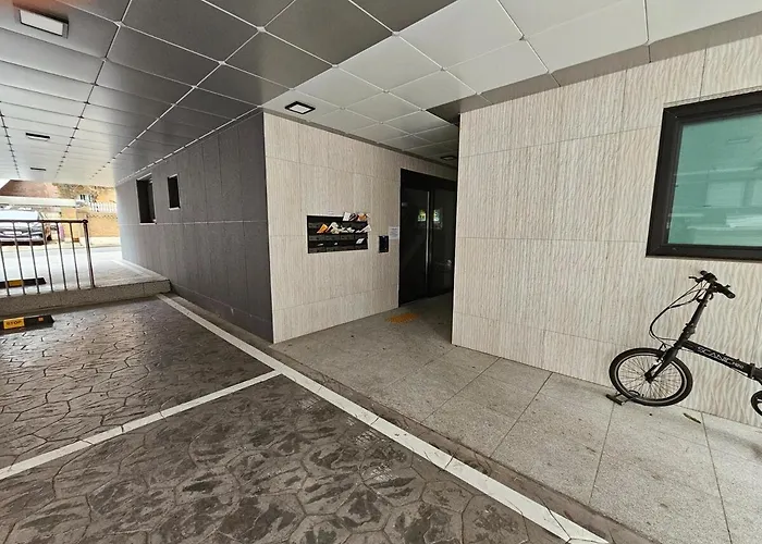 Newly Opened, Free Parking, Elevator, Bedding, 50-inch Tv, Netflix, Yeonsinnae Station Lines 3,6,gtx-a Seúl